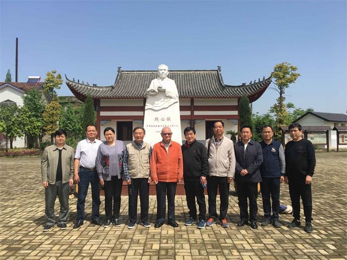 QQ图片20170502161918.jpg